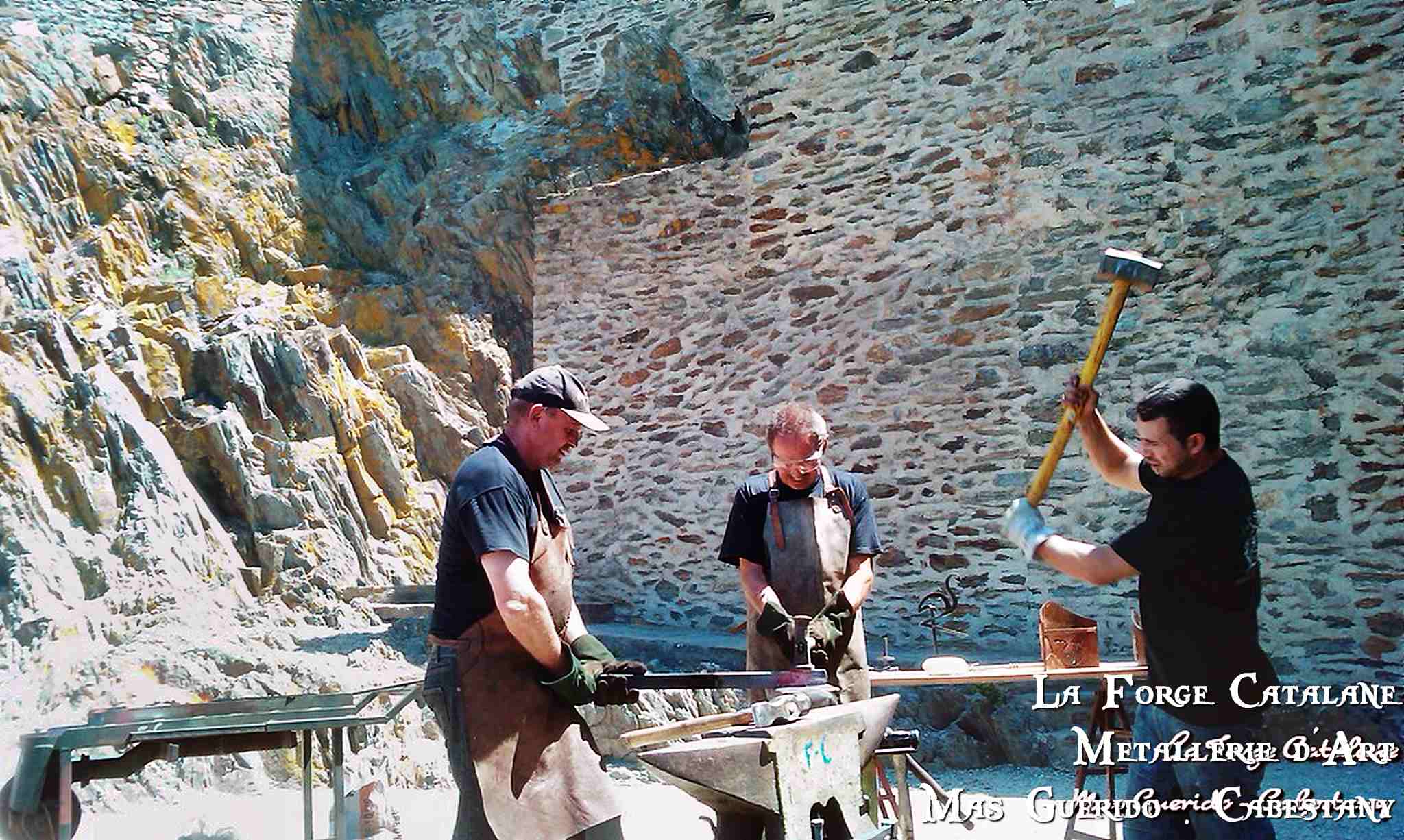 Demonstration forge fort saint elme collioure 2010 forge catalane 7.jpg